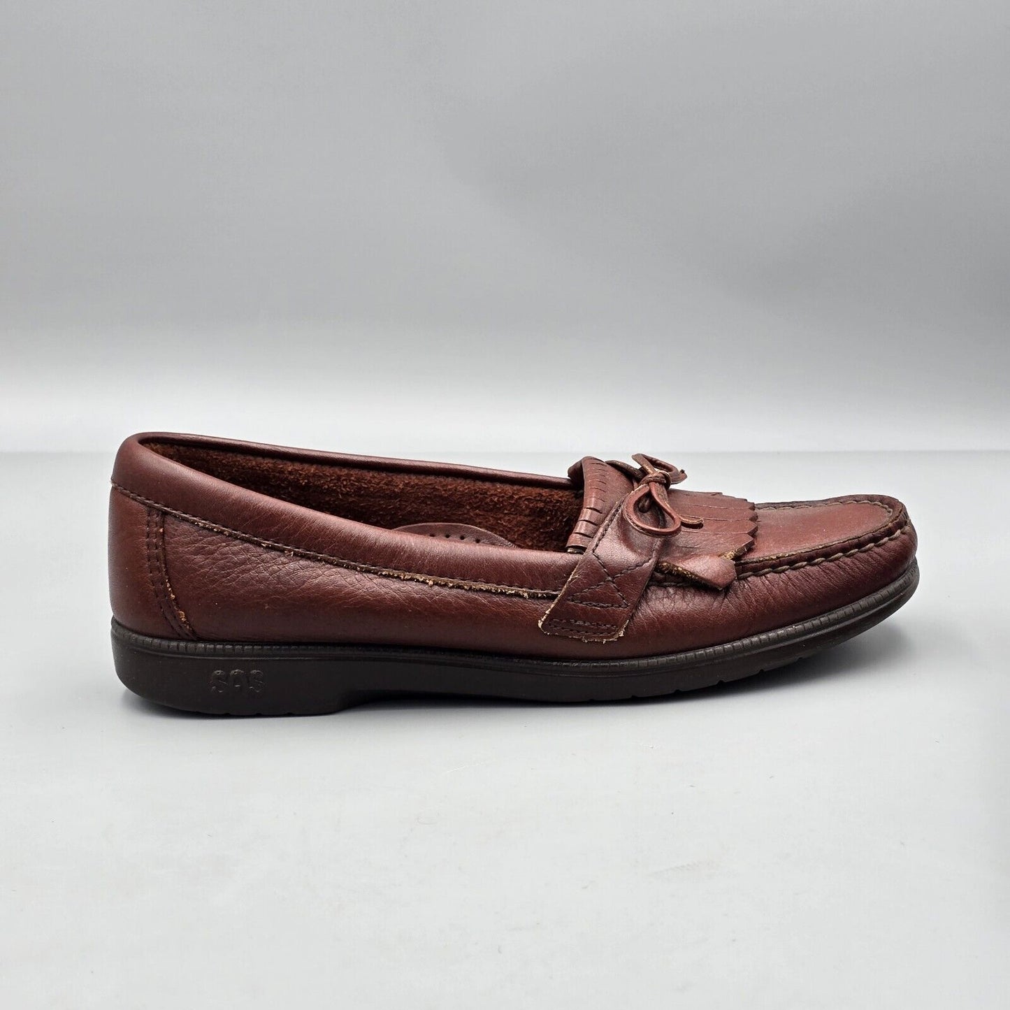 SAS Women's Size 7.5 S EUC Made In Maine Burgundy Leather Kiltie Loafers Shoes