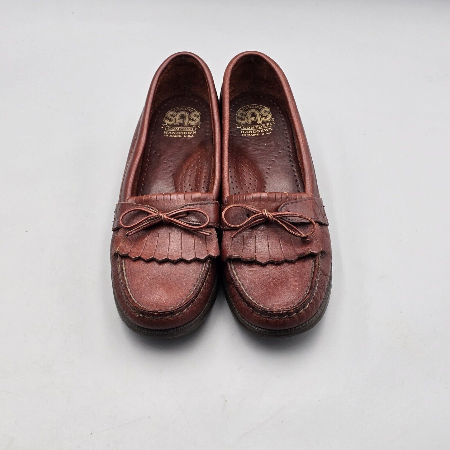 SAS Women's Size 7.5 S EUC Made In Maine Burgundy Leather Kiltie Loafers Shoes